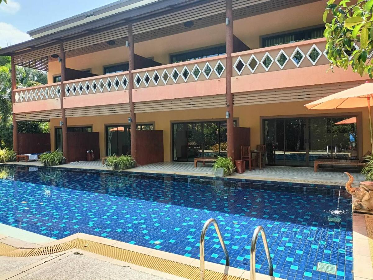 Baan Suan Villas Resort Ban Suan  Exterior photo
