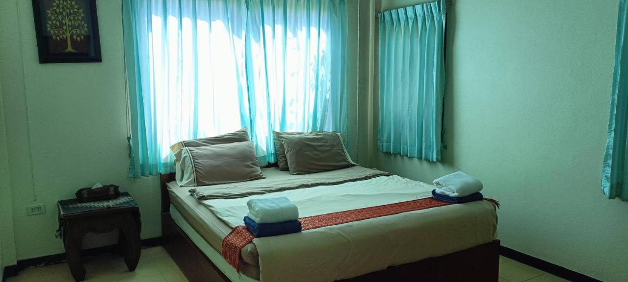 Baan Suan Villas Resort Ban Suan  Exterior photo
